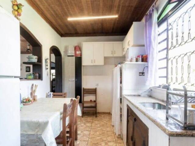 Casa para Venda em Juquitiba - 4