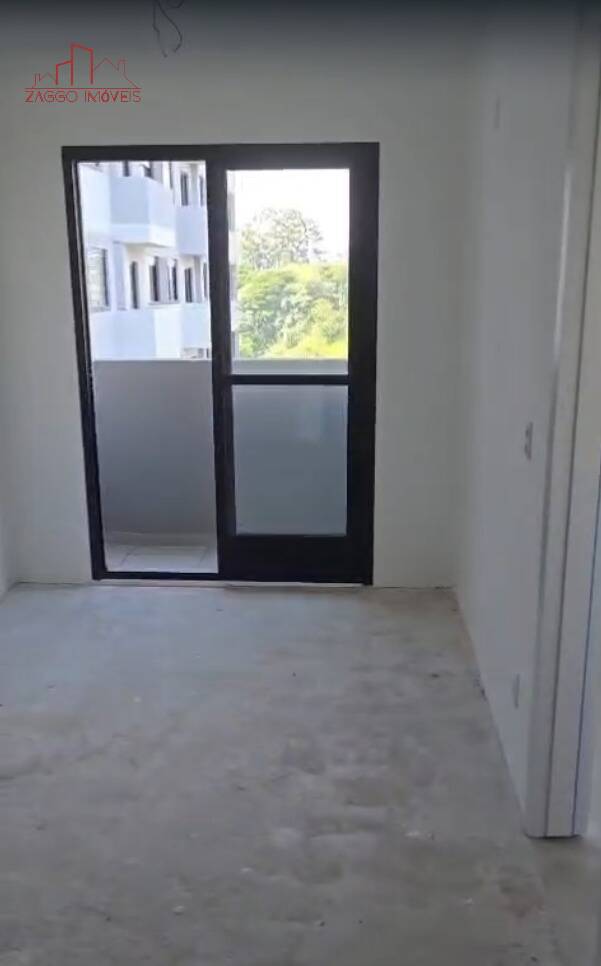 Apartamento de 50m² em frente ao Centro empresarial