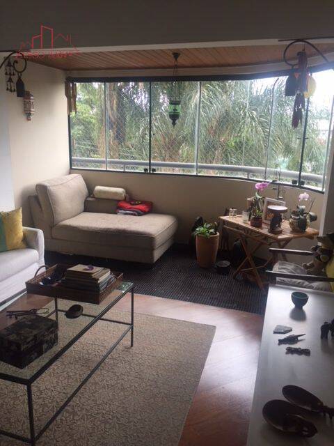 Oportunidade -  3 suítes - 110m².