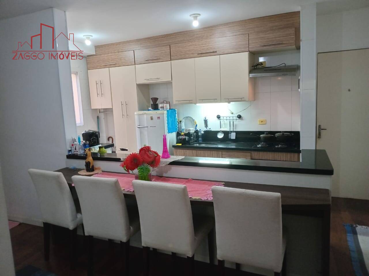 Oportunidade - Venda - Apartamento em Embu das Artes - 2 Dorm - 1 Vaga.