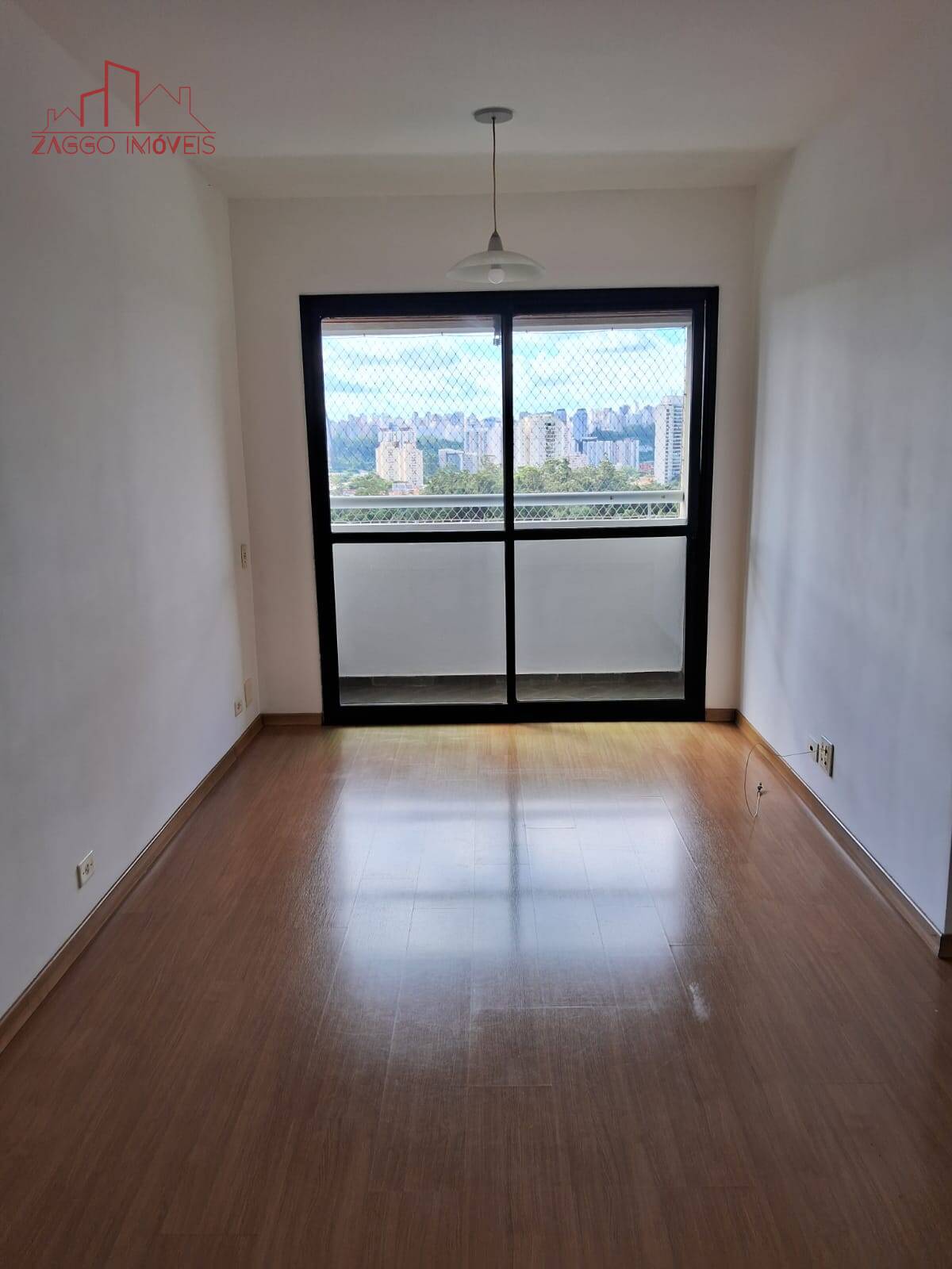 Apartamento em Santo Amaro - 60 m² - 2 dorms