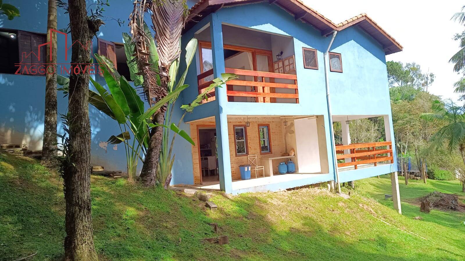 Casa em condomínio - Vale das Fontes - Embu-guaçu