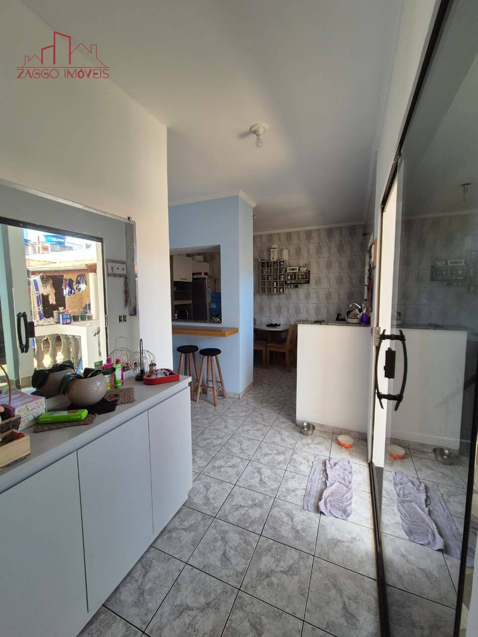 Oportunidade para renda - com 2 casas