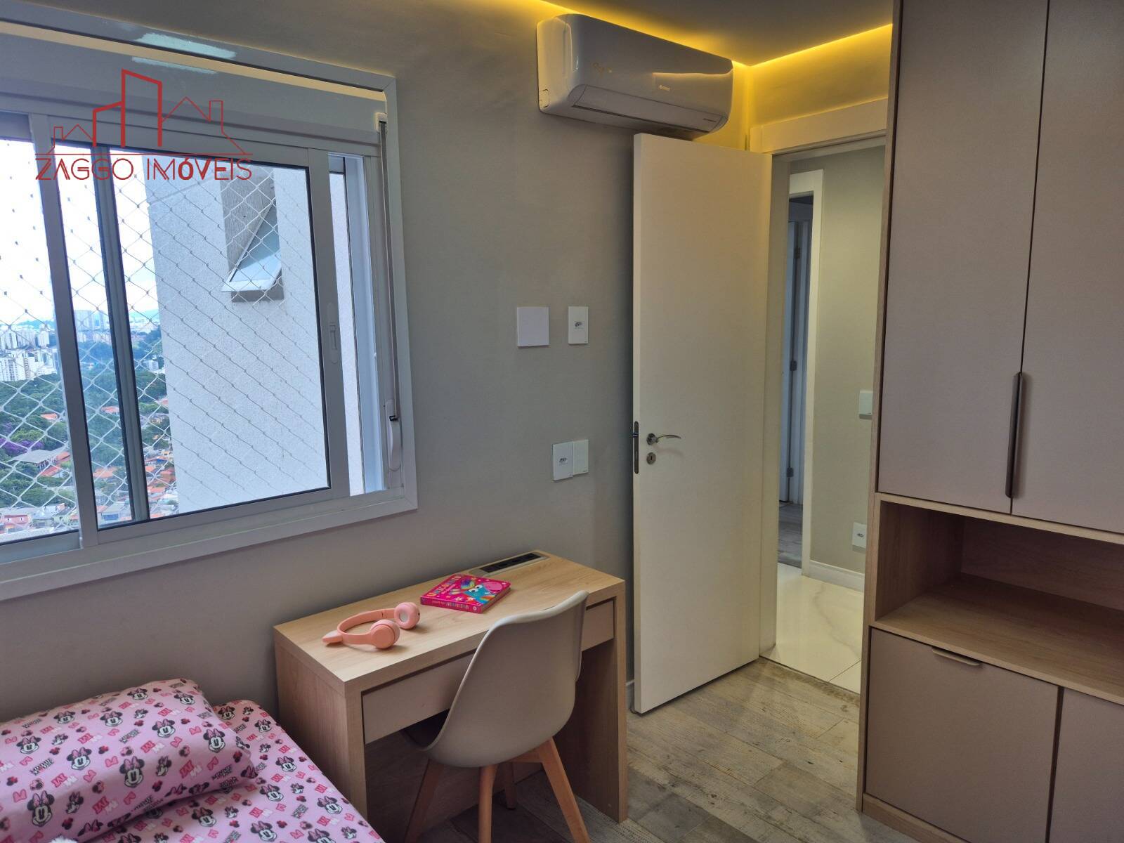 Lindo Apartamento no Condomínio Monumento Sao Paulo