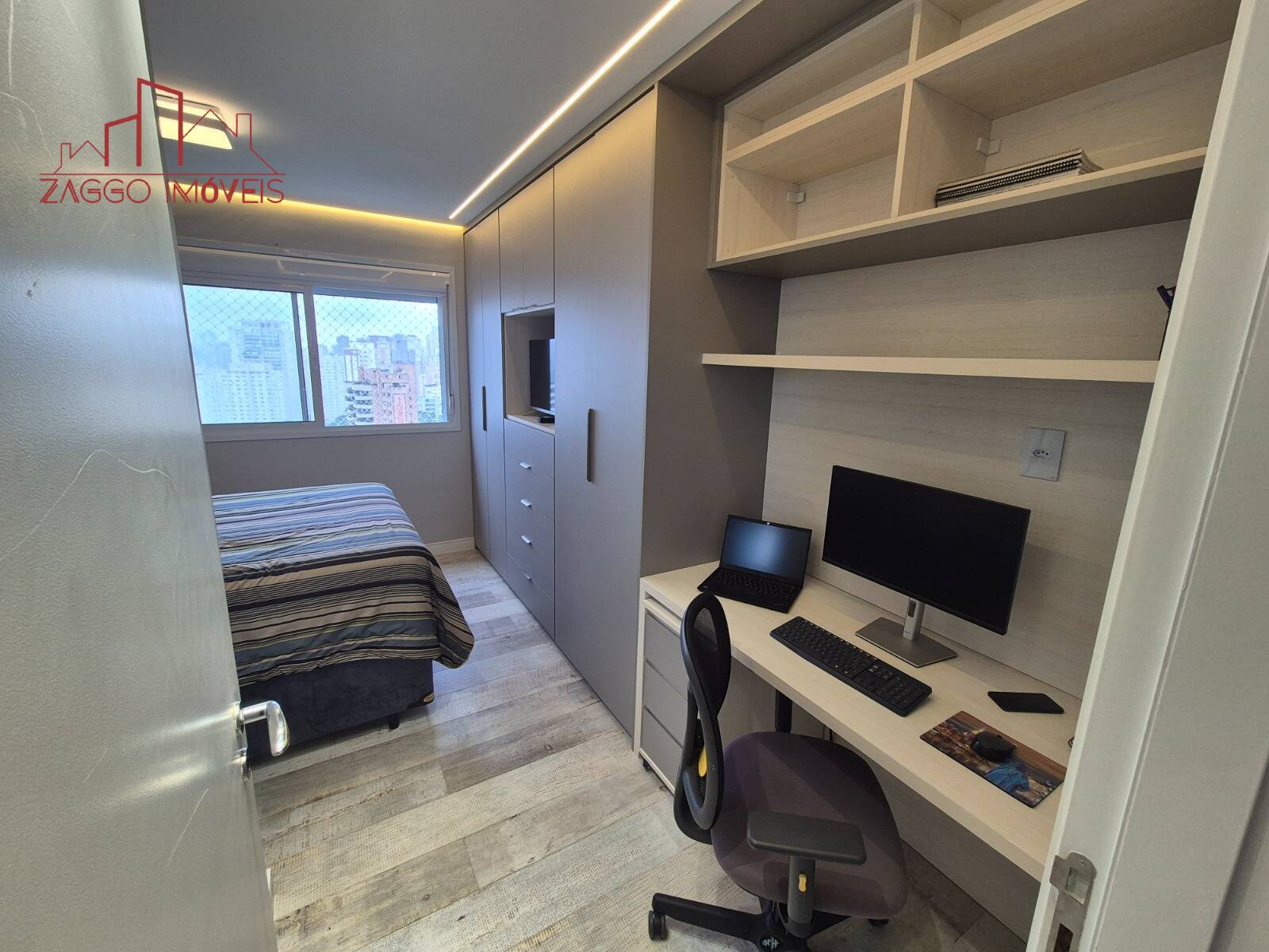 Lindo Apartamento no Condomínio Monumento Sao Paulo